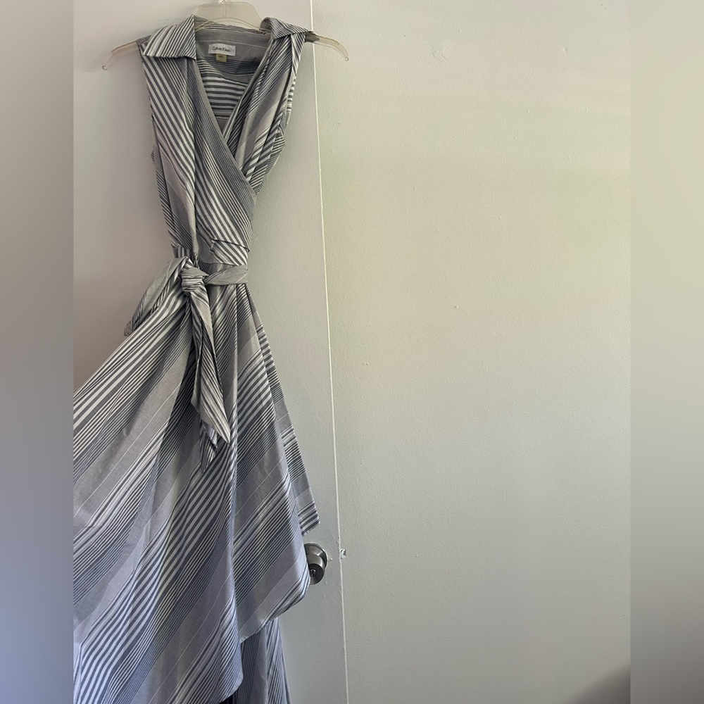 CALVIN KLEIN wrap dress
